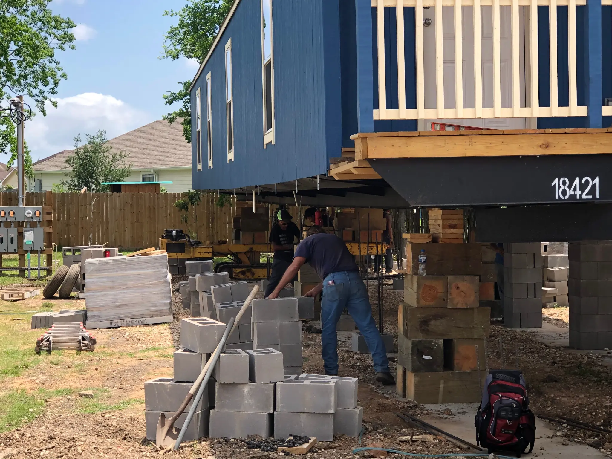 Releveling mobile homes